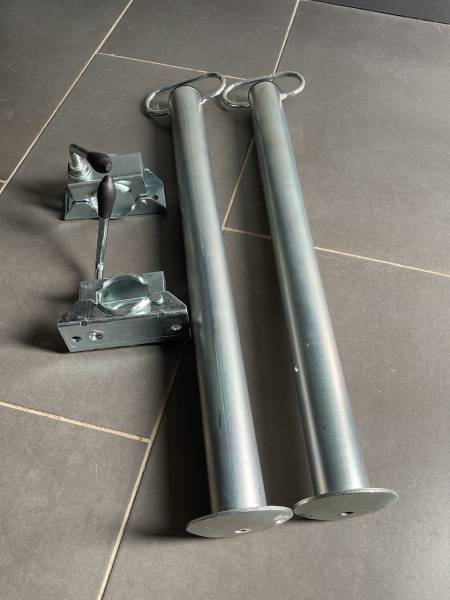 Béquille stabilisatrice pour remorque simple essieu ou double essieux