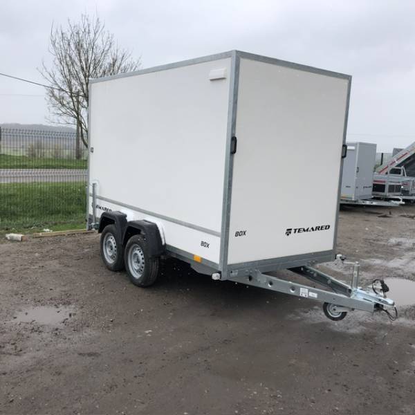 Remorque fourgon double essieux 250x125x150 cm non freinée en ptac 750 kg avec permis B - SARREBOURG