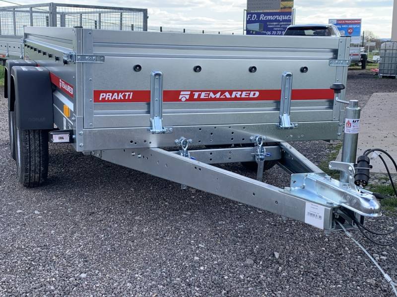 Acheter une remorque double essieux pour vos banchage à Sarrebourg en Moselle